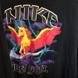 Nike The Nike Tee Oversized Fit Pegasus Lightning Graphic Black T-Shirt XL